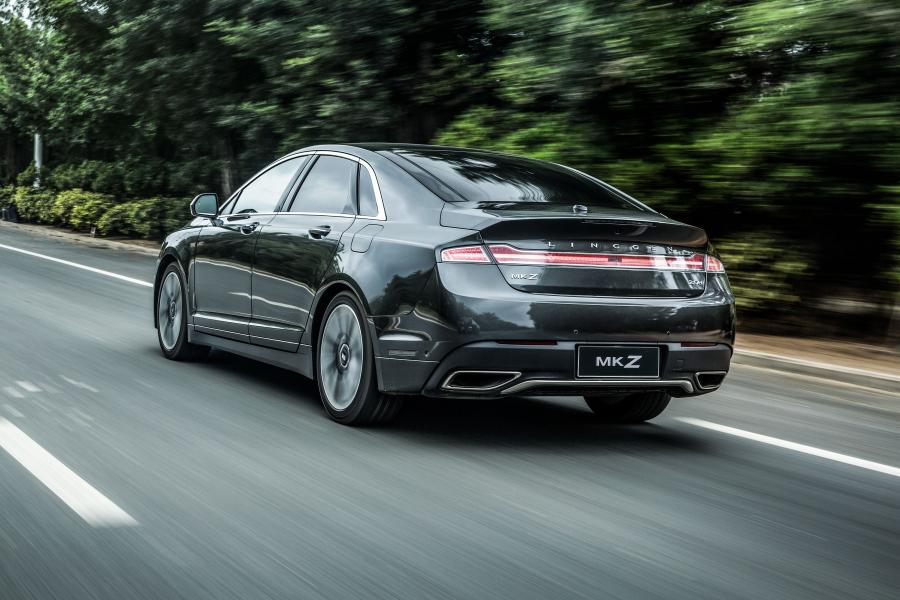  Lincoln MKZ H 2017 года  (CN) (фото 16 из 40)